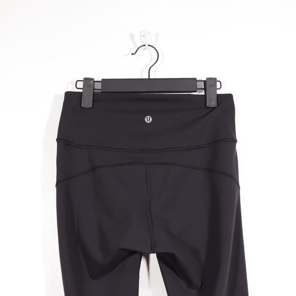 EUC Lululemon In Movement Tight 25" *Everlux Black size 8 - Picture 6 of 11